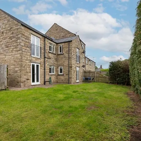 Inglewood Apartment, Ingleton, Yorkshire Dales National Park, Famous Three Peaks, Near The District, Pets Are Welcome *